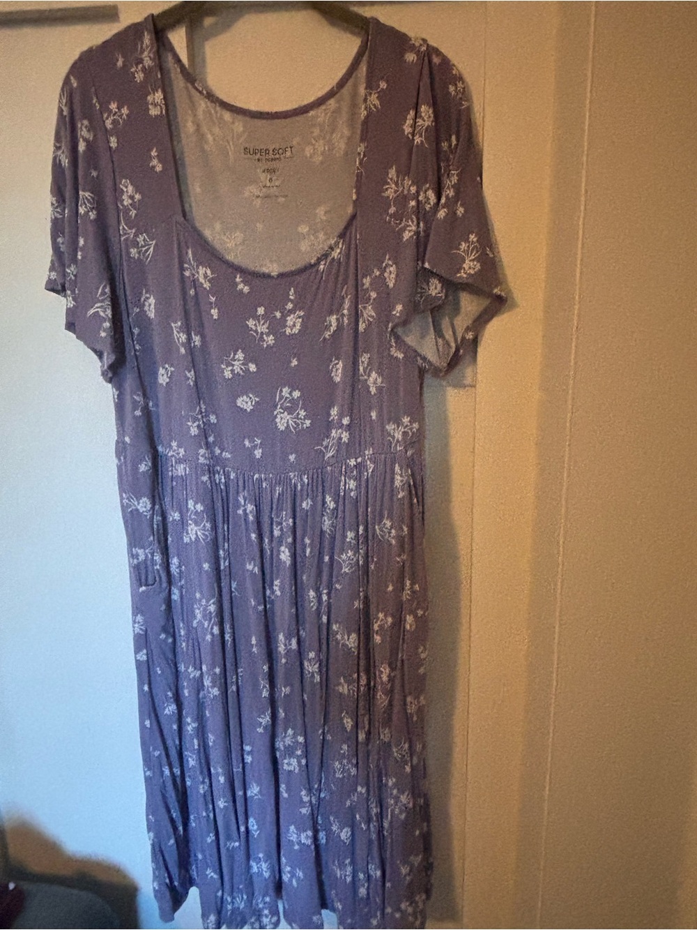 Torrid Super Soft Size 0 Purple Floral Midi Dress Pockets Short Sleeve